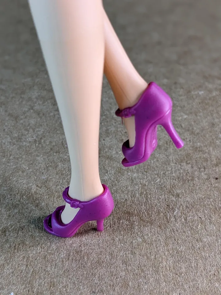 Purple high heel sandals for 1/6 scale female dolls