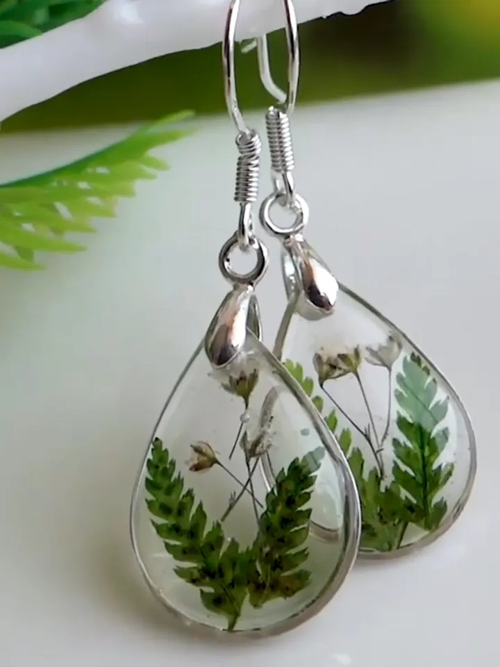 Earrings with fern (drop)