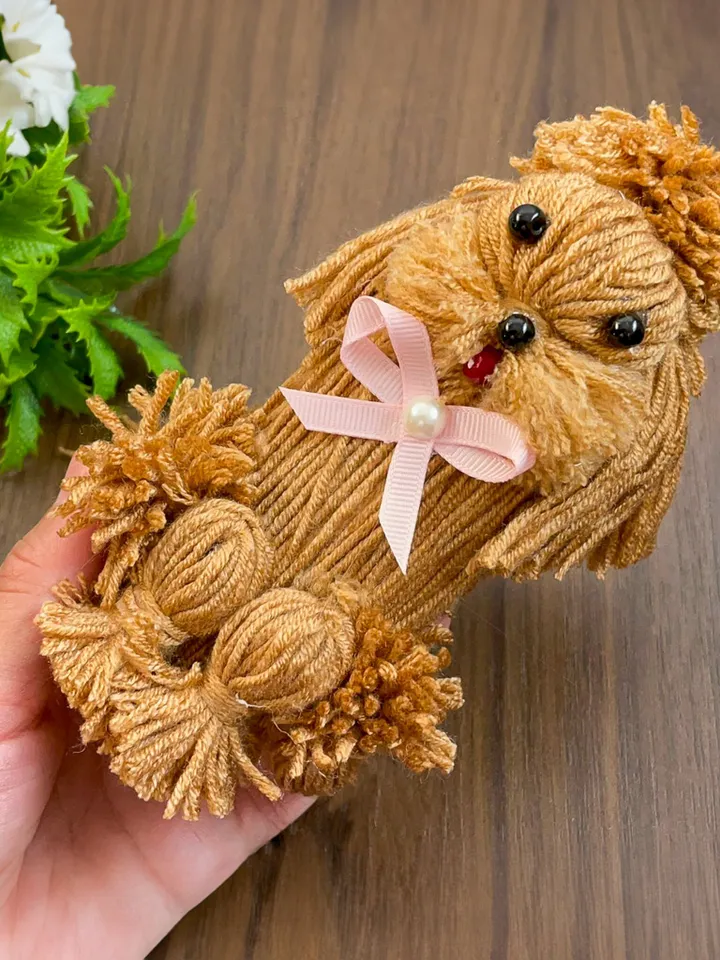 DIY Yarn Dog Pattern, Easy Yarn Craft Tutorial for Adorable Handmade Dog Decoration Figures, Great Gift Idea for Crafters