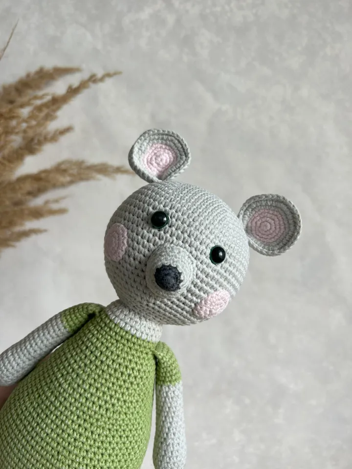 Crochet mouse toy, stuffed animal toy, mouse toy, amigurumi toy