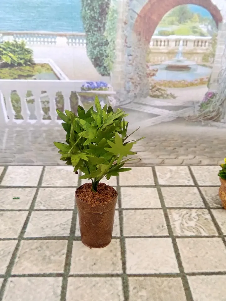 Bush of a plant in a pot for a dollhouse.1:12 scale.