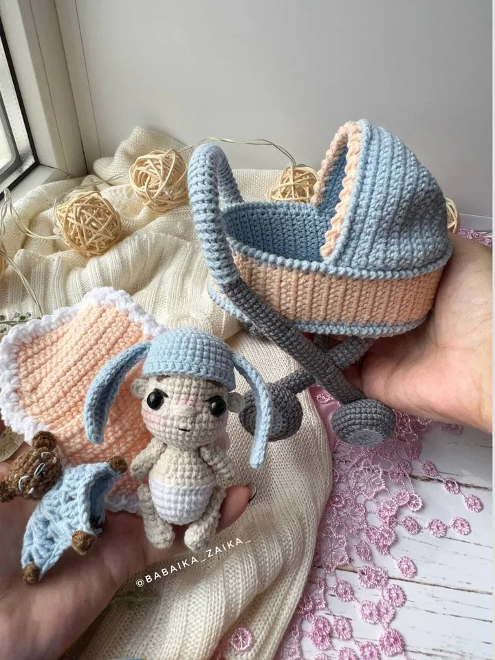 PDF Crochet Pattern Baby Doll in a Baby Carriage, Amigurumi baby doll pattern, Crochet Carriage, Crochet Stroller, Cute teddy bear