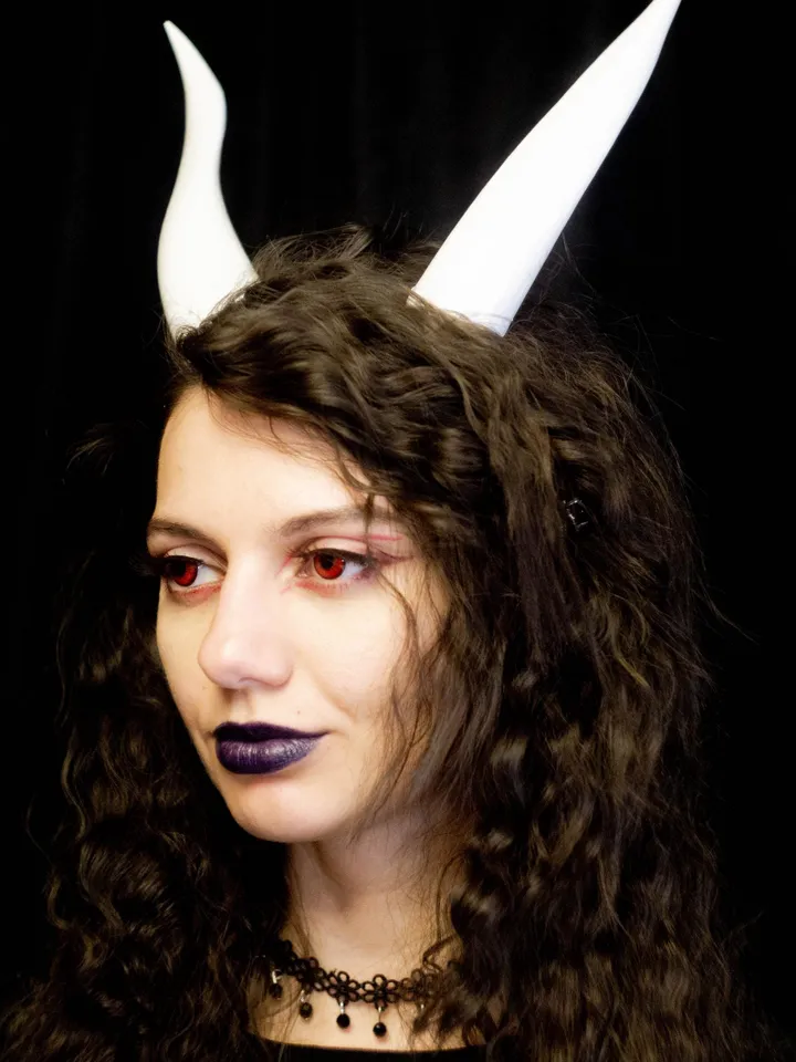 Demon Horns, White Devil Horns, Glow in the Dark Accessories, Horns Headband, Fantasy Cosplay Horns for Halloween