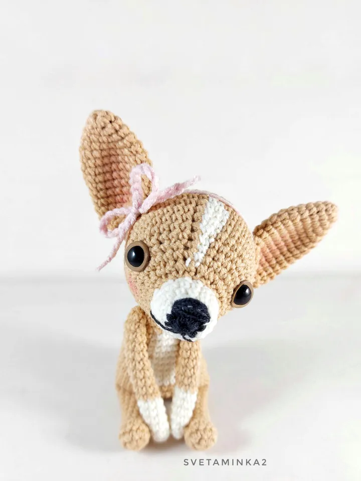 Crochet Chihuahua Amigurumi Dog Pattern. Digital Download. PDF.