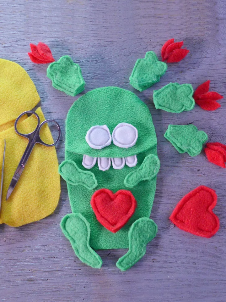 Fleece Plush Cactus PDF Pattern β Ziggy Cactus Soft Toy DIY