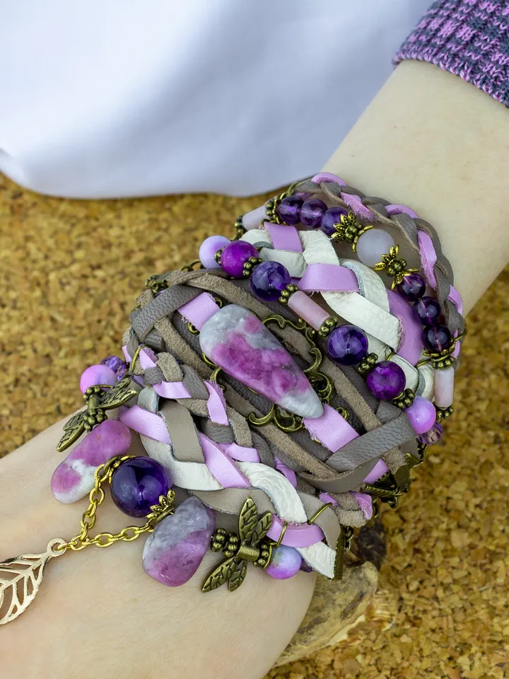 Handmade Unique Wide BOHO Bracelet in High Quality Leather with Natural Stones âSecret Gardenâ