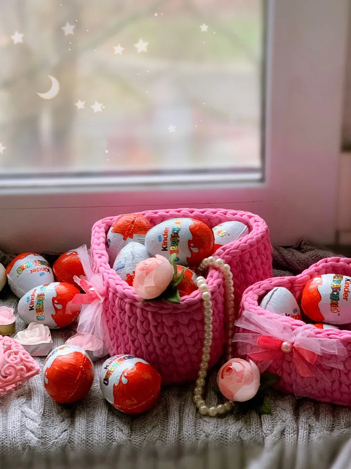 Crochet set 2 baskets hearts, Valentines gift box, pink bathroom storage, eco friendly container, candy holder