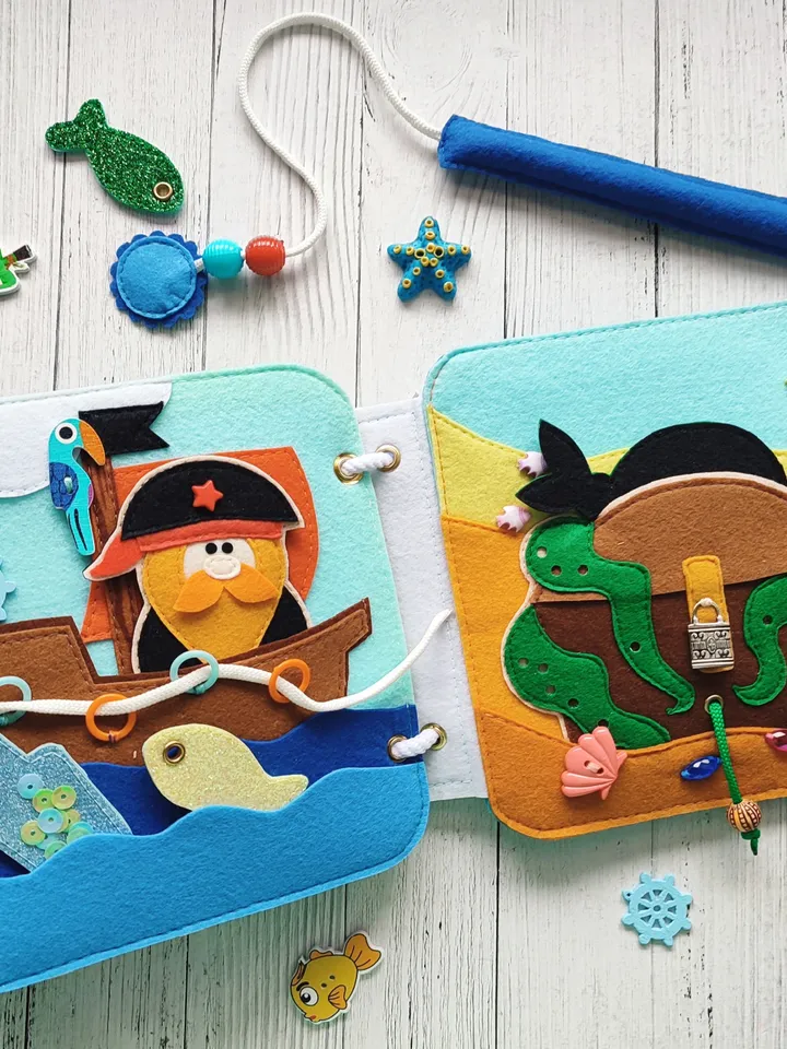 Pirate Quiet book pattern PDF & Tutorial pages, Felt book pattern svg, Quiet book ideas, Sensory toys, Pdf felt sewing pattern for toddler