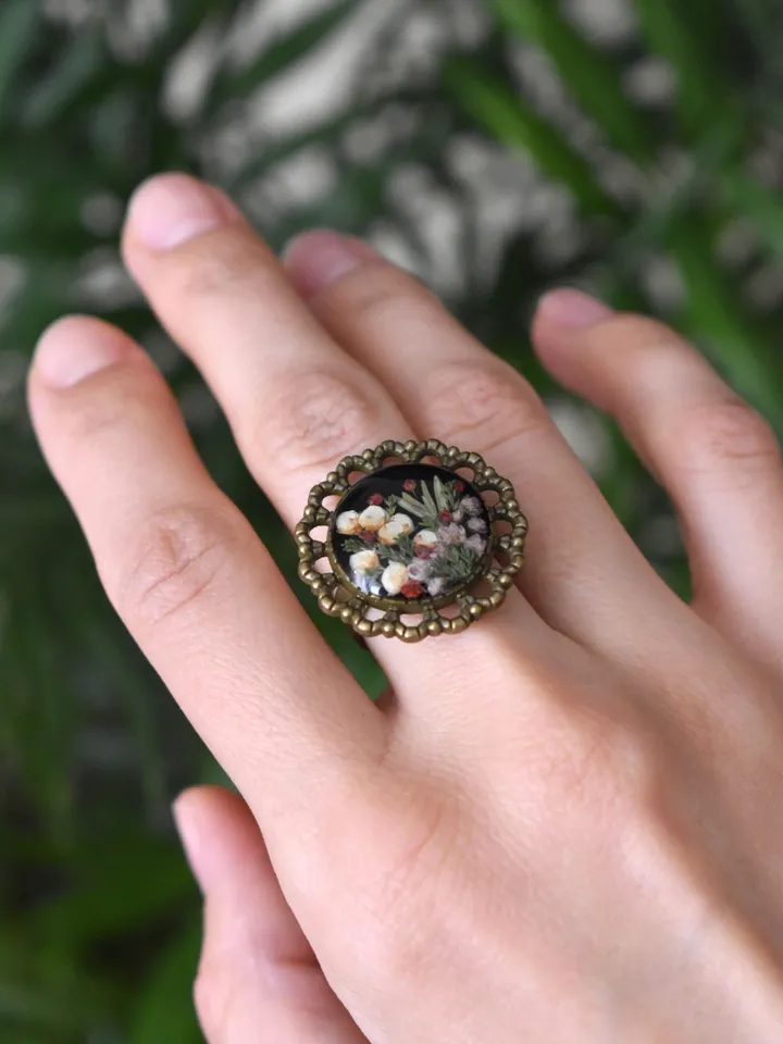 Real flower ring. Resin ring with Real flower meadow. adjustable ring.