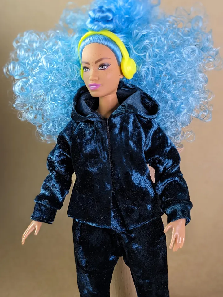 Handmade casual green velvet two-piece set (hoodie and pants) for 1/6 scale fashion female dolls