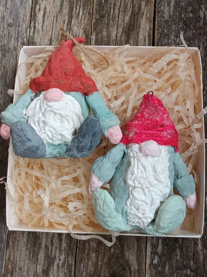 A pair of Scandinavian gnomes - universal decorations for the Christmas tree and indoor spaces
Xmas ornaments