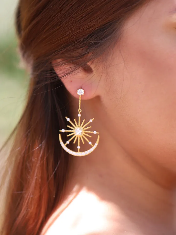 Big Star Gold Art deco Wedding Earrings For Bride, Celestial Statement Bridal Earrings, Swarovski crystal Wedding Earrings, Boho Jewelry