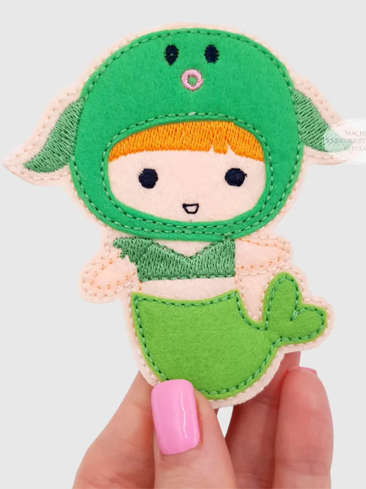 ITH Pisces Mermaid Finger Puppet & Bag Embroidery Design, Fish Zodiac Toy Pattern, 4x4 Hoop Christmas Ornament