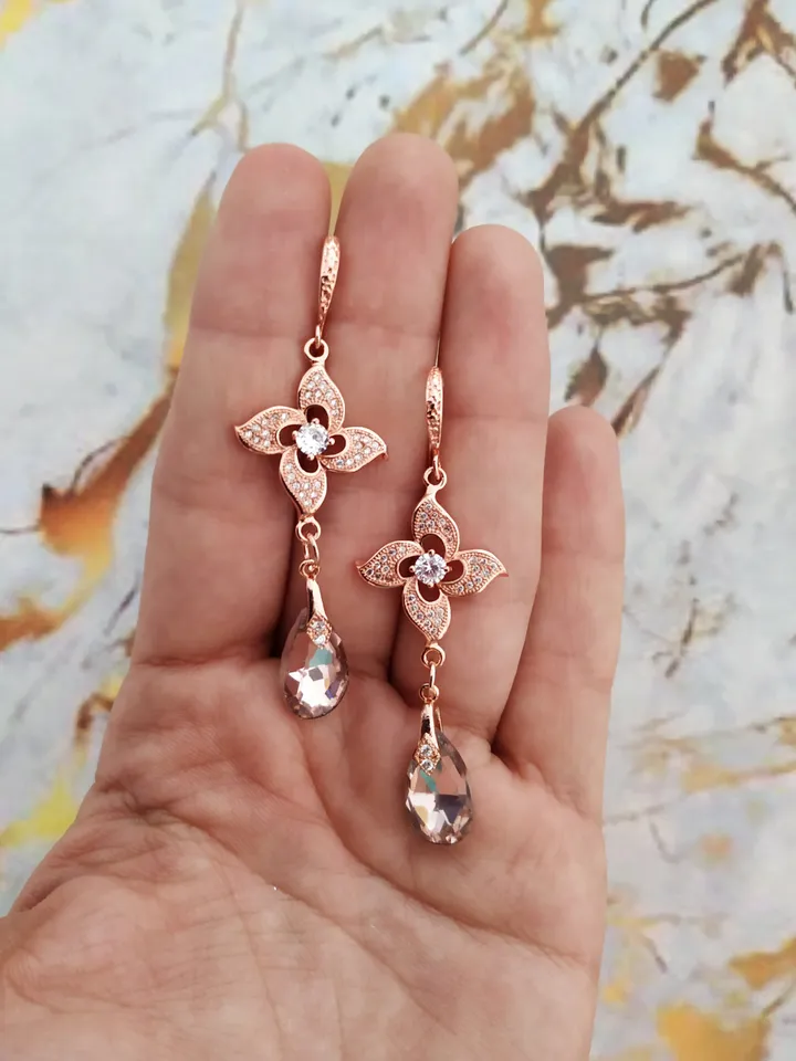 Unique Rose Gold Blush Wedding Earrings , Long Wedding Earrings , Boho Weeding Earrings Floral Wedding Earrings Swarovski Crystal Earrings