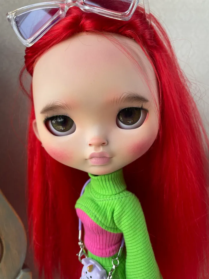 Blythe doll tan