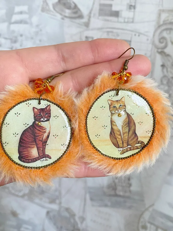 Handmade jewelry set. Creative set of jewelry.