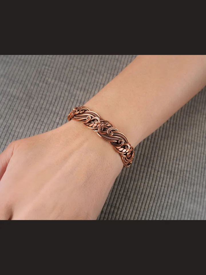 Copper wire wrapped bracelet for woman 7th Anniversary gift Small size bracelet Antique style copper Jewelry