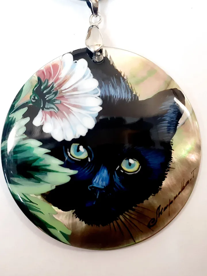 Beautiful Pendant"BlackCat" Mother-of-pearl miniature Hand-painted Russian jewelry magic of painting Art gift Fedoskino Abalone shell