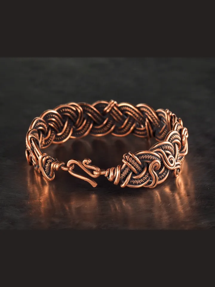 Copper wire wrapped bracelet for woman 7th Anniversary gift Small size bracelet Antique style copper Jewelry