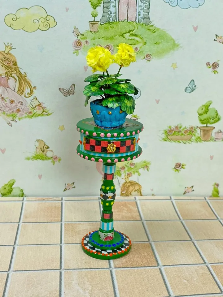 Furniture for dolls. 1:12. Kitchen furniture. Furniture miniature. Handmade. Dollhouse miniature. Table for a doll. Sofa for a doll.