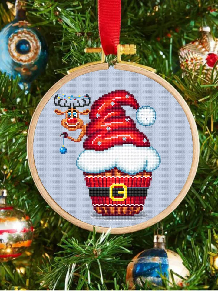 Christmas cupcake cross stitch pattern PDF download Winter dessert cross stitch chart Modern Christmas pattern Cute christmas gift DIY #N38