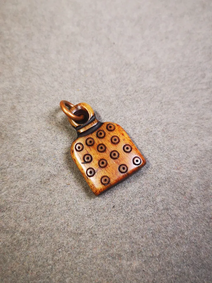 Yak Bone Carved Mantra Dot Mala Pendant,Bead Counter Clip, Prayer Bead Accessories,Gandhanra Tibetan Amulet