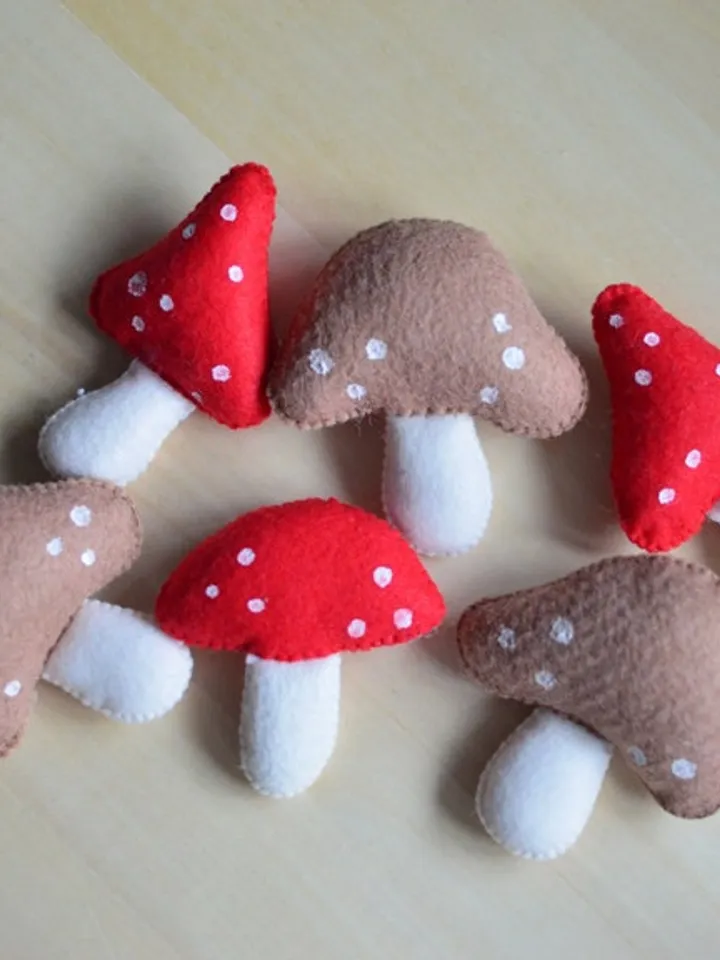 Felt mushrooms Set of 6, woodland baby shower decorations Little Amanita