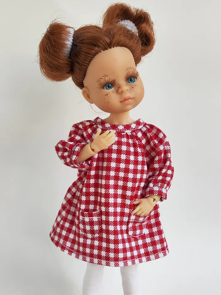 PDF sewing pattern for mini Paola Reina dolls.