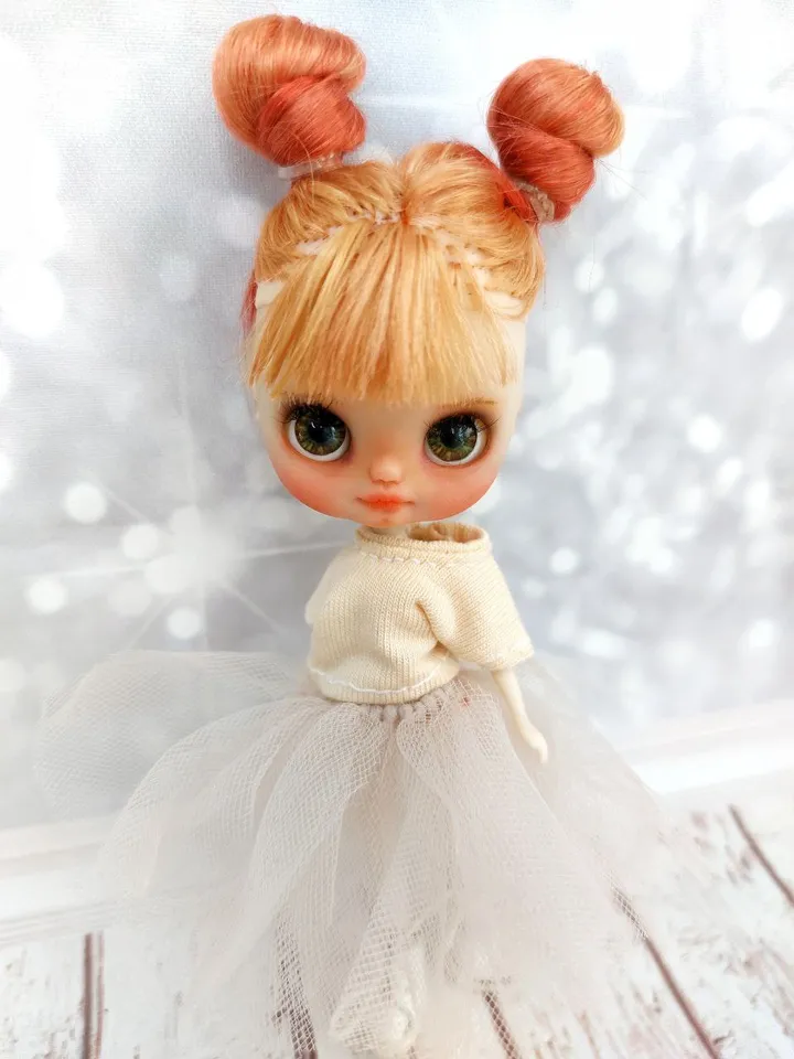 reserve. Adorable little doll. Red-haired Petite Blythe with green eyes
