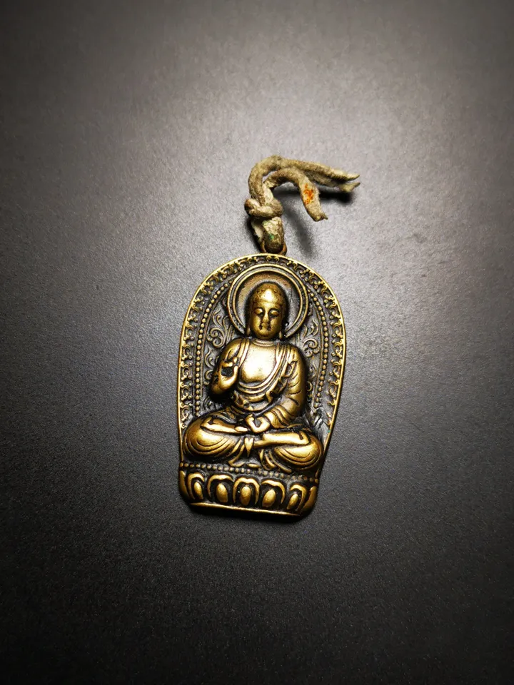 Gandhanra Tibetan Buddhist Amulet,Shakyamuni Pendant,Gautama Buddha Pendant,Made of Brass