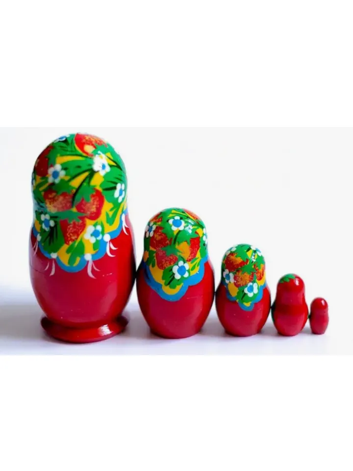 Matryoshka wooden 4,3” souvenir. Set of 5 dolls in 1.