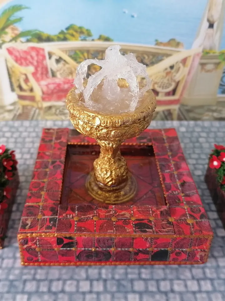 Miniature fountain. Fountain for the collection of dolls.