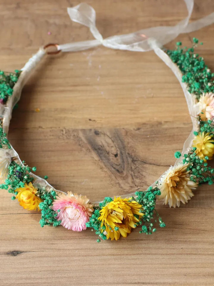daisy crown . for any excuse, daily combinations