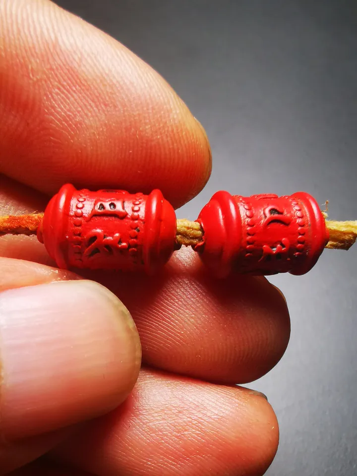 Gandhanra Handmade Antique Tibetan Amulet,Mini Prayer Wheel Bead Pendant for Mala,Made of Cinnabar