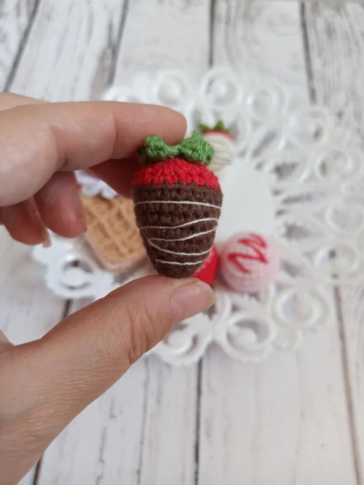 Set crochet sweets, crochet strawberry,food pretend to play, children kitchen