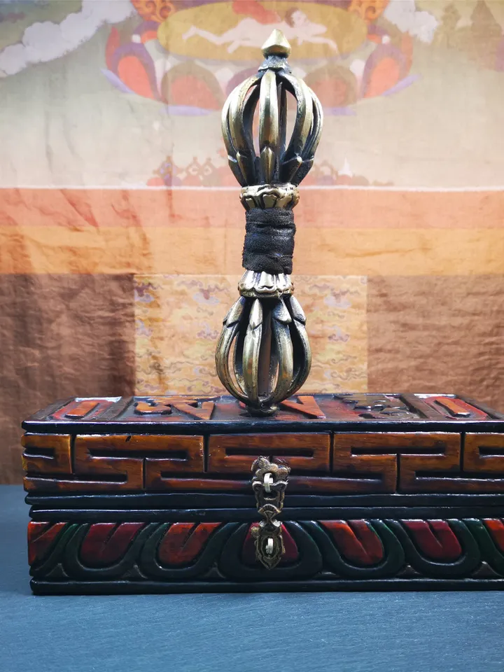 Gandhanra Powerful Vintage Vajra Dorje with Wooden Case ,Tibetan Tantric Buddhism (Vajrayana) Ritual Implement,Handmade in Nepal,7.0"