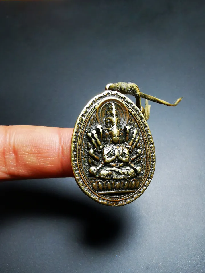 Gandhanra Antique Tibetan Buddhist Protective Pendant,Double Sided Avalokitesvara Amulet,Padmapani,Kuanyin Pendant,Made of Brass