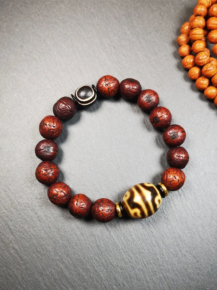 Gandhanra Unique Tibetan Lotus Darlo Dzi Wrist Mala with Old Bodhi Beads,Fit for 15-19cm Wrist,Protective Bracelet,Spiritual Gift