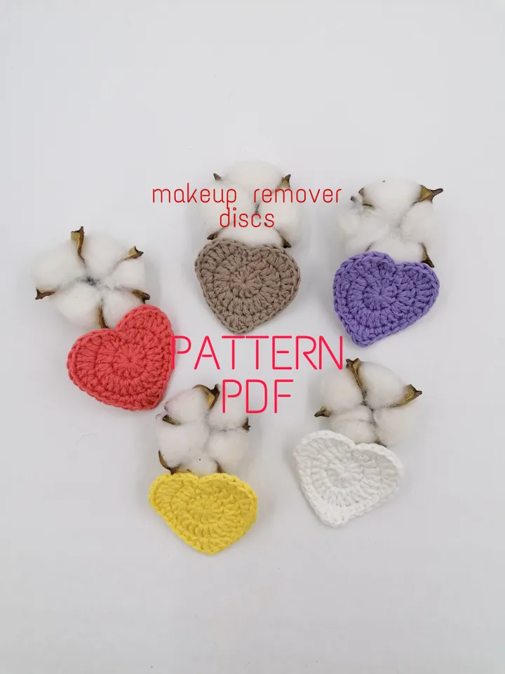 pattern, face sponge in the shape of a heart, crocheted