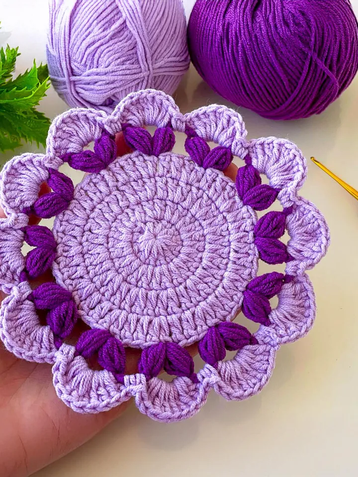 Elegant 3D Crochet Doily Pattern PDF, Vintage Floral Table Mat, Handmade Decorative Coaster, Textured Lace Placemat DIY, Instant Download