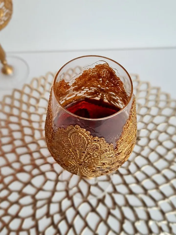 Wedding Glass Set Handcrafted, Elegant Golden Patterns, Art Glasses for Weddings
