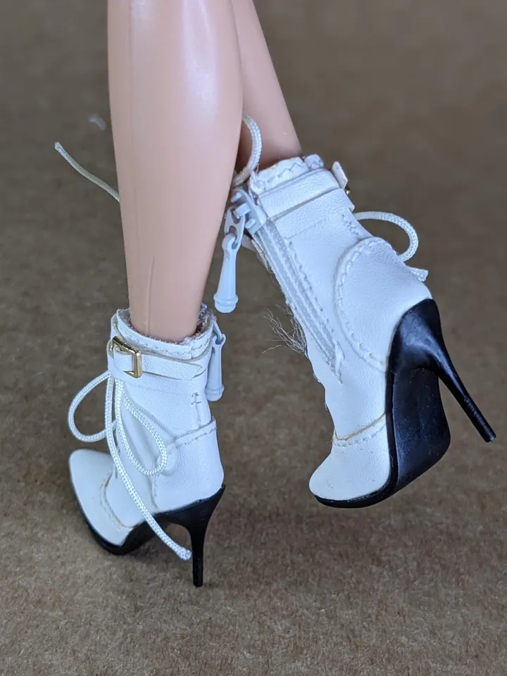 White heels boots for Integrity Toys fashion female dolls (Color Infusion)