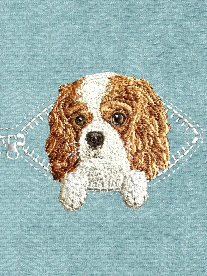 Cavalier Charles in a zipper pocket Miniature realistic machine embroidery design Pet design dog realistic pattern puppy embroidery motif