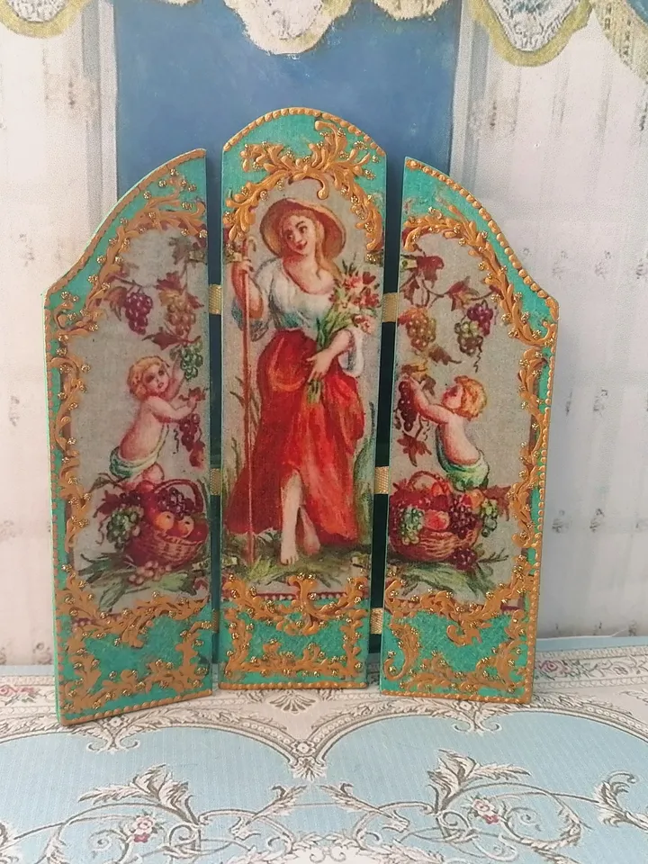 Handmade screen for a dollhouse. 1:12
