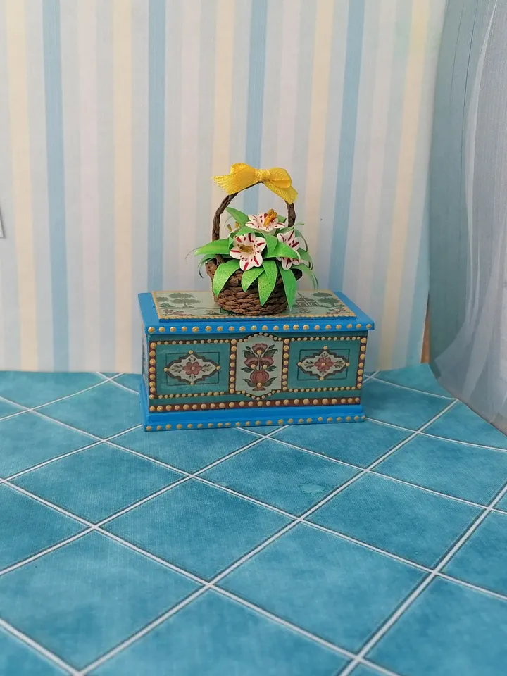 Doll box. Miniature. 1:12.