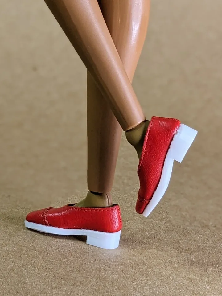 Handmade red & white leather Oxford shoes for 16-inch Integrity dolls (FR16)