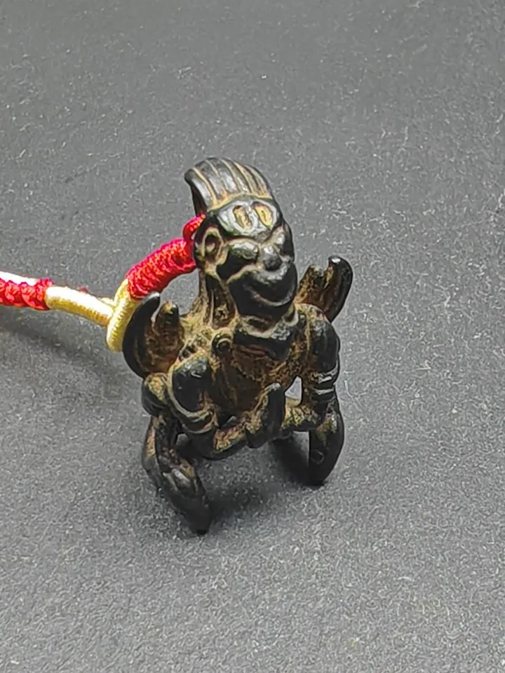 Gandhanra Antique Garuda Amulet, Tibetan Buddhist Pendant,Garula,Suparna,Golden-winged Bird,Made of Thokcha