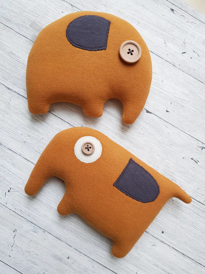 Stuffed Animals sewing patterns PDF, 2 yellow elephants, set of 2 digital tutorials in english.