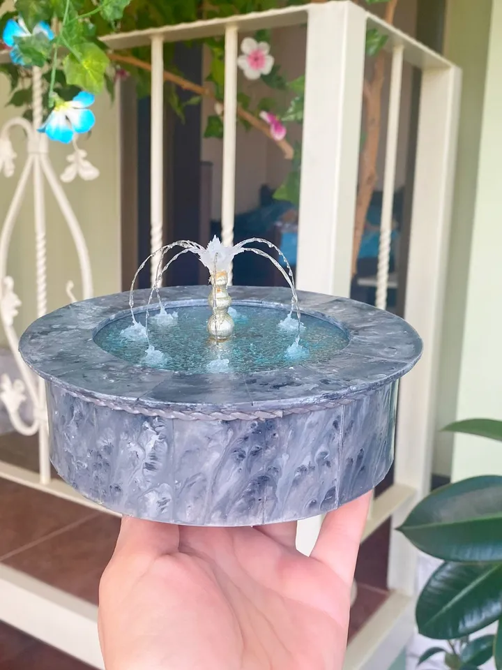 Fountain for a dollhouse. 1.12.Handmade. Lightweight, beautiful fountain for a doll park.