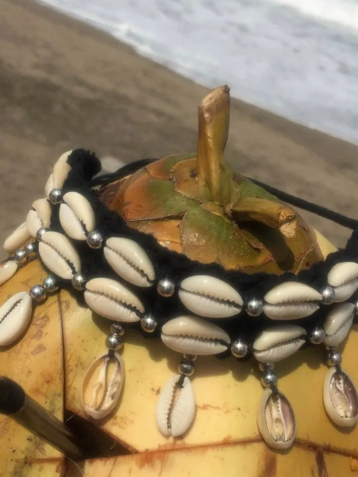 Shell Choker Cowrie Adjustable Tie Hippie  Boho Coachella | Summer Shell Makrame Choker | Bohemian Shell Choker Black Gem Black | Handmade